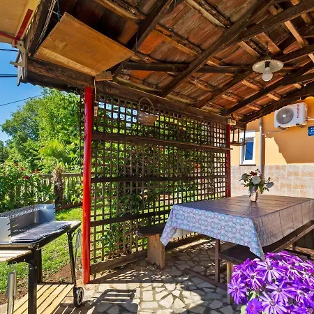 Apartman View